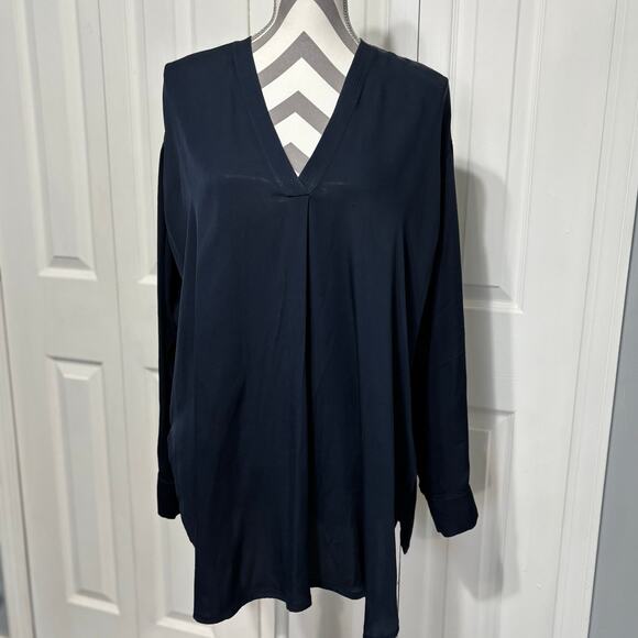 Vince Silk Blue Tunic VNeck Large Long Sleeve Logenlook - Picture 1 of 6